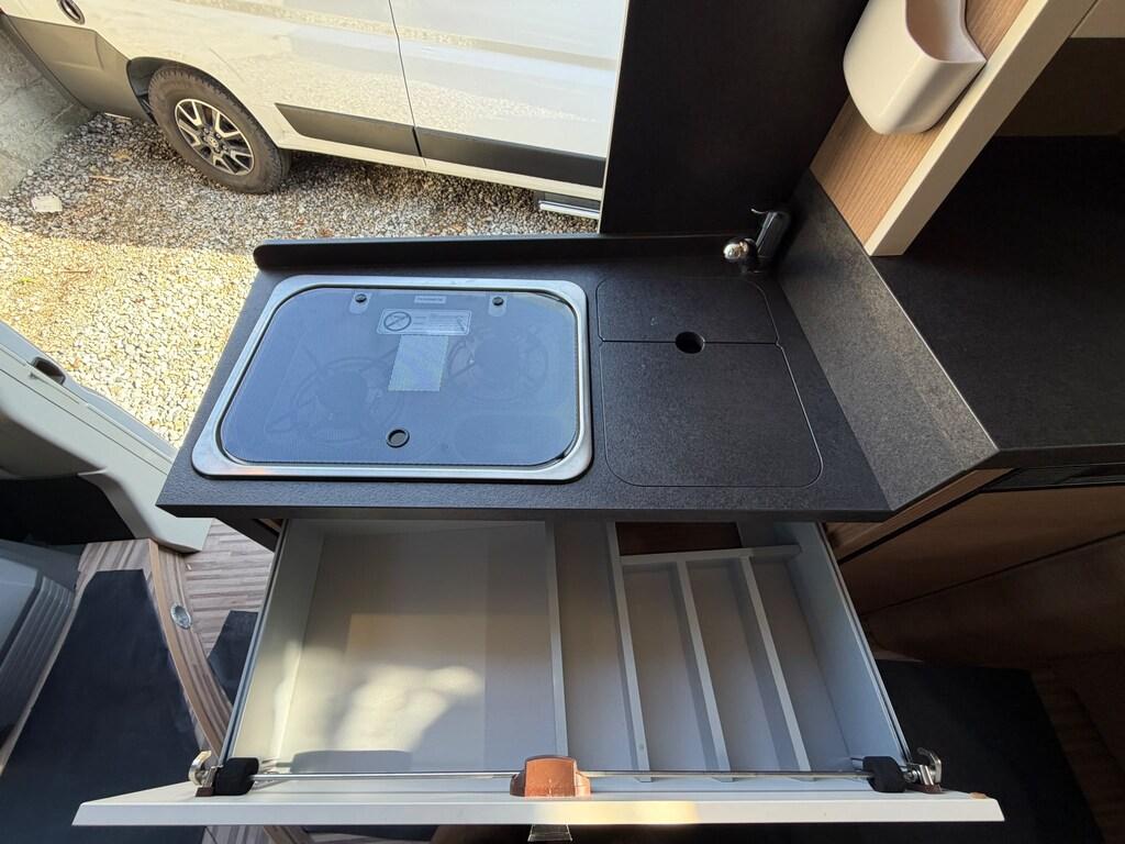 Van 640 LE Charming Comfort GT