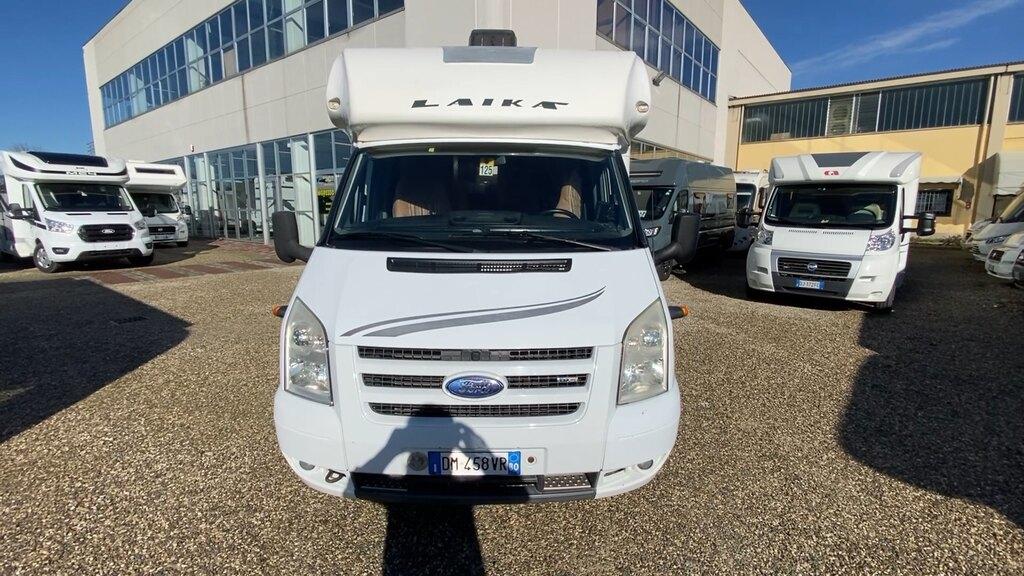 Serie X 696 R