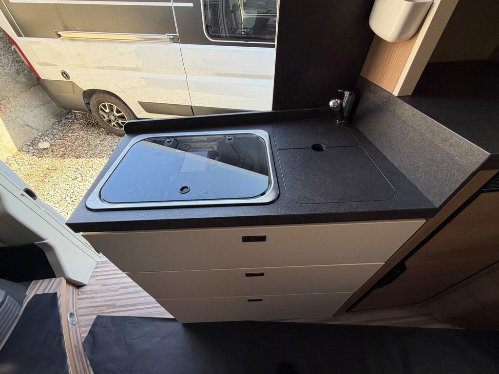 Van 640 LE Charming Comfort GT