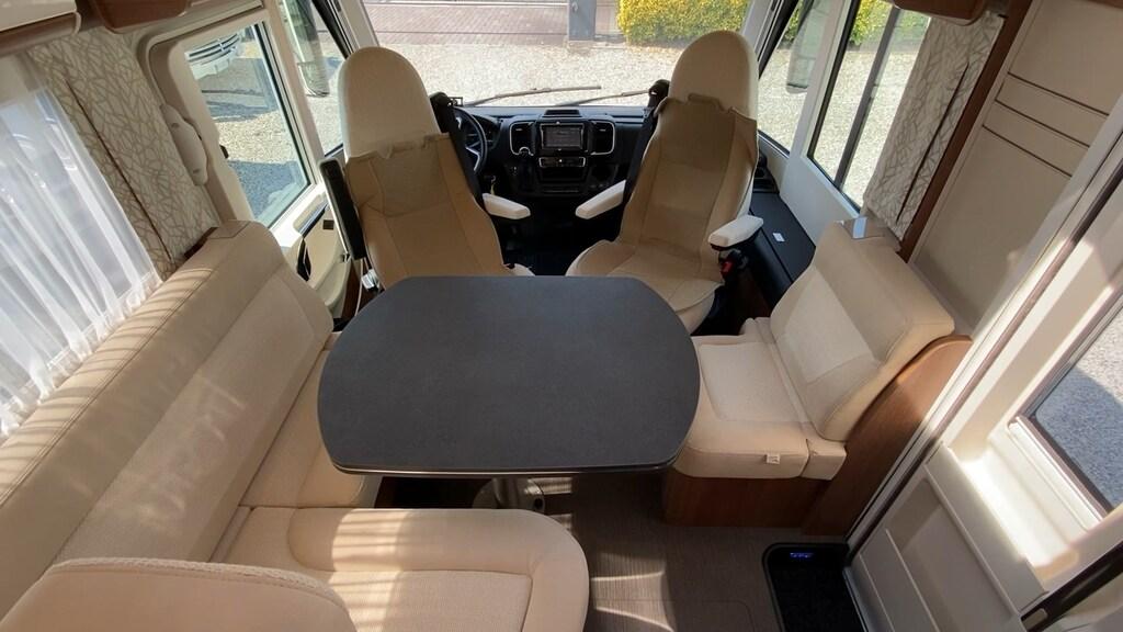 C-Compactline I 143 LE auto