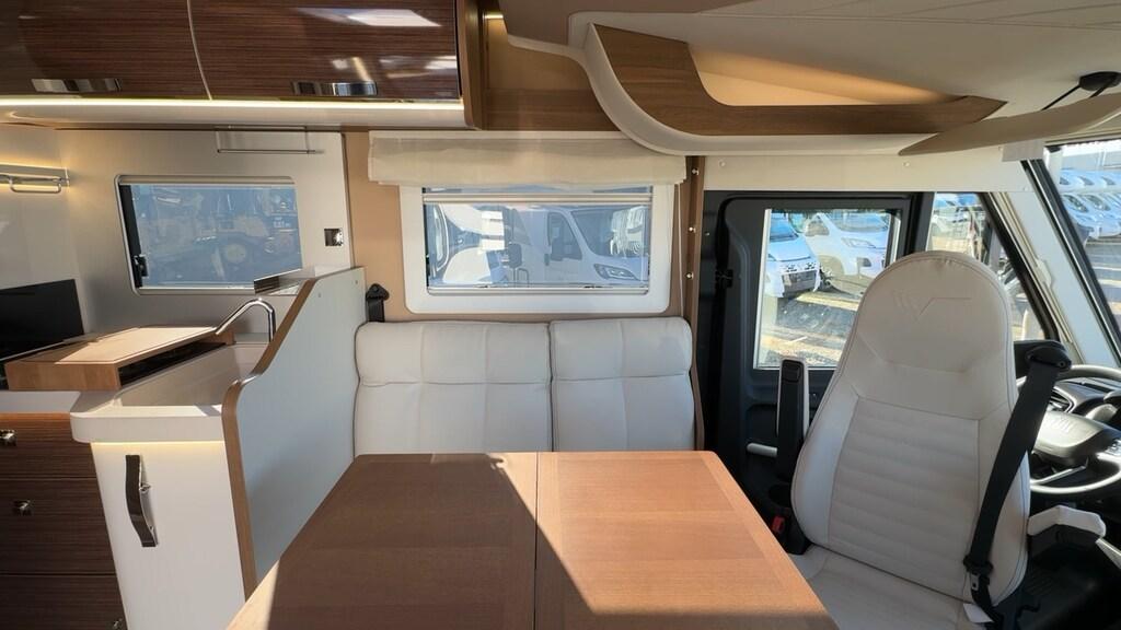 K-Yacht TeknoLine 64 AUTOMATICO
