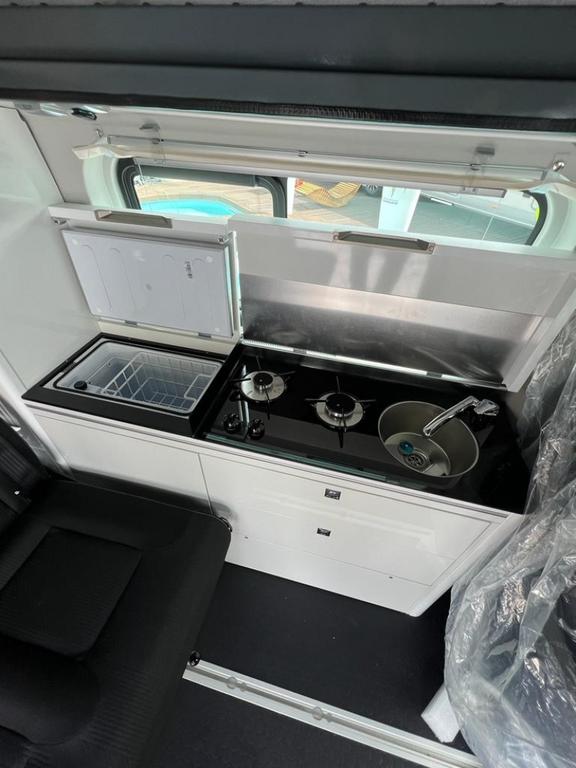 Minivan 2023 Active Pro auto