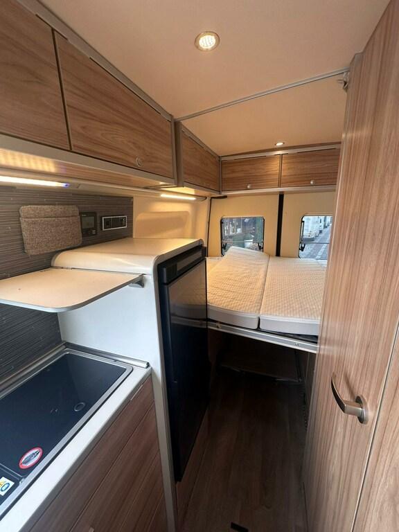 Hymer Camper Van Grand Canyon S auto HYMER GRAND CANYON S CAMBIO AUTOMATICO