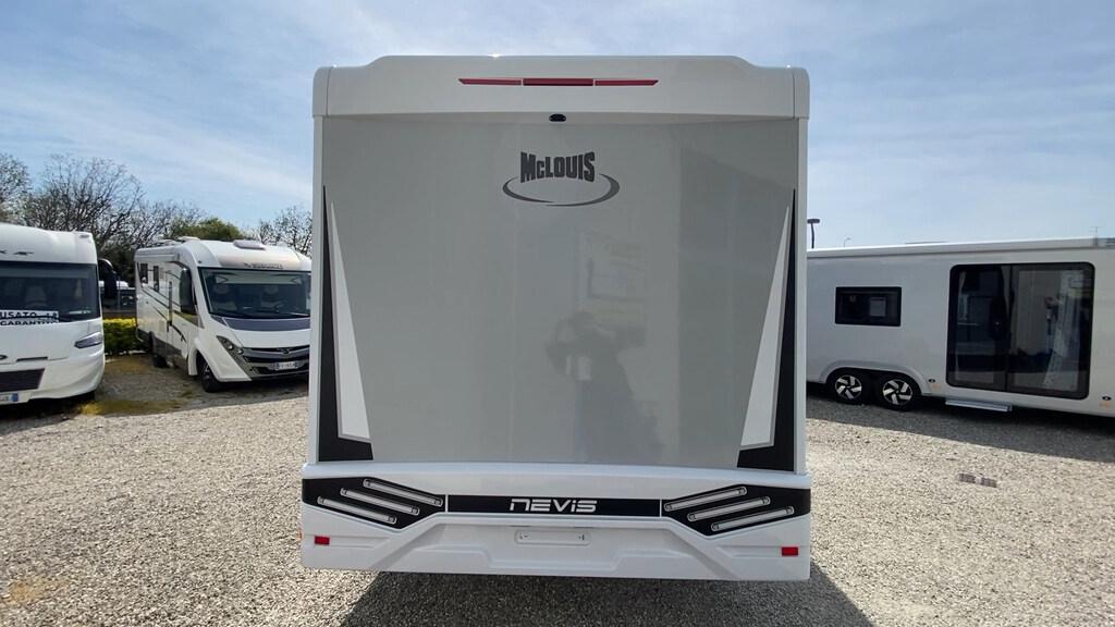 Nevis 870 auto