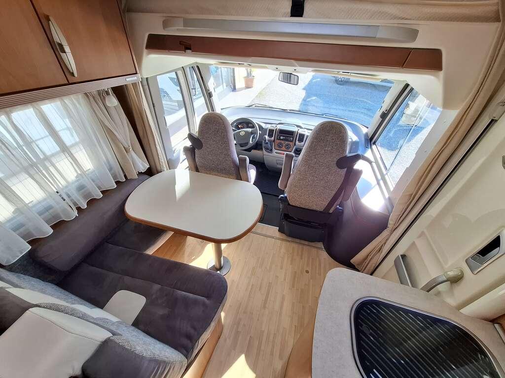 Car JET 503