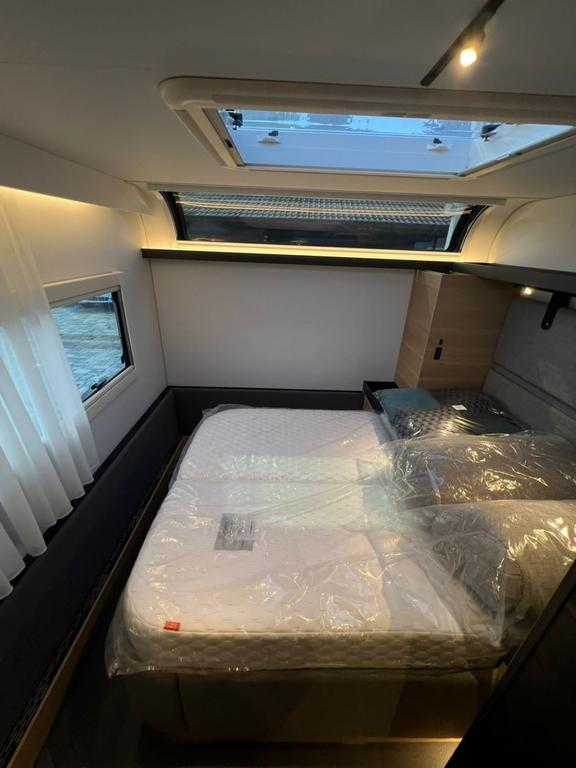 Adora 2021 ASTELLA 644 DP
