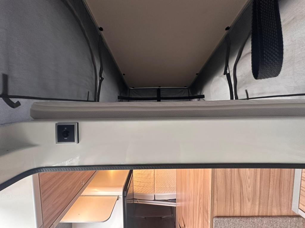 Hymer Camper Van Grand Canyon S auto HYMER GRAND CANYON S CAMBIO AUTOMATICO