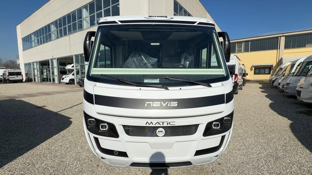 Nevis 873 auto