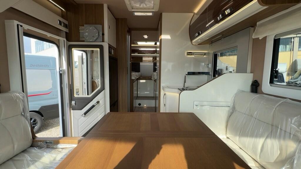 K-Yacht TeknoLine 86 AUTOMATICO