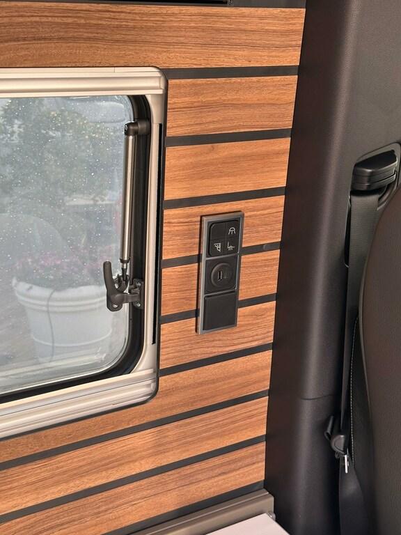 Hymer Camper Van 2020 Grand Canyon S 700 auto