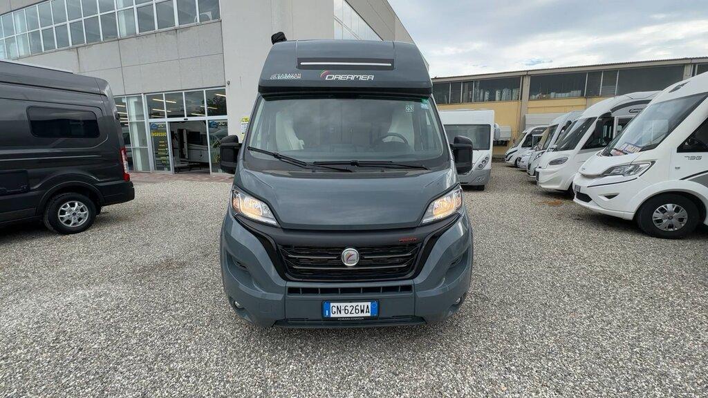 Select Family Van Auto