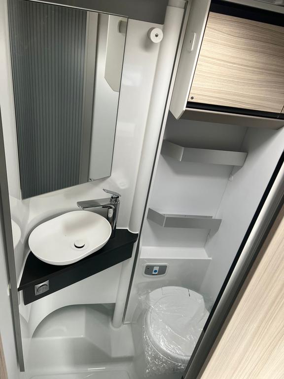 Compact 2020 Compact SL