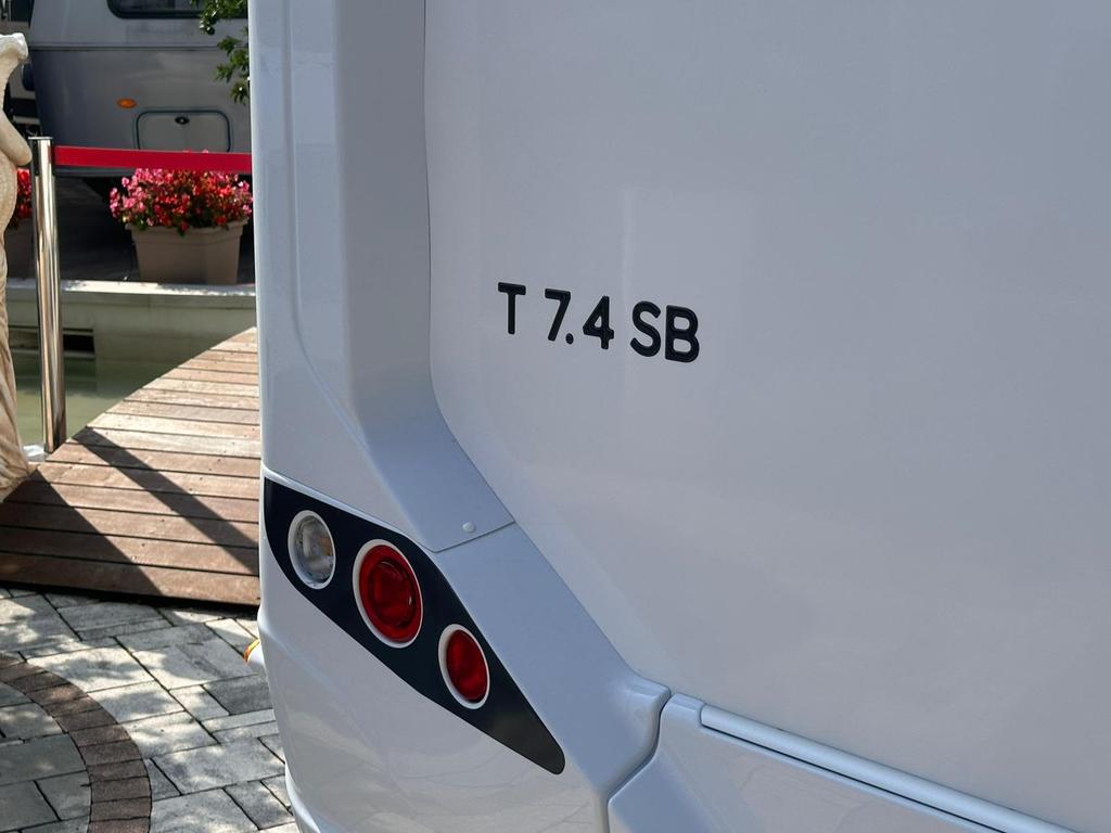 Serie T T 7400 SB