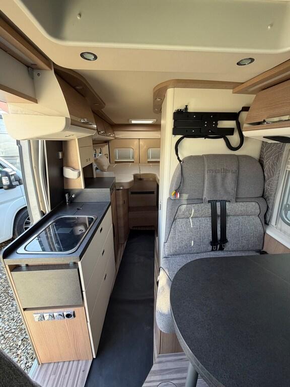 Van 640 LE Charming Comfort GT