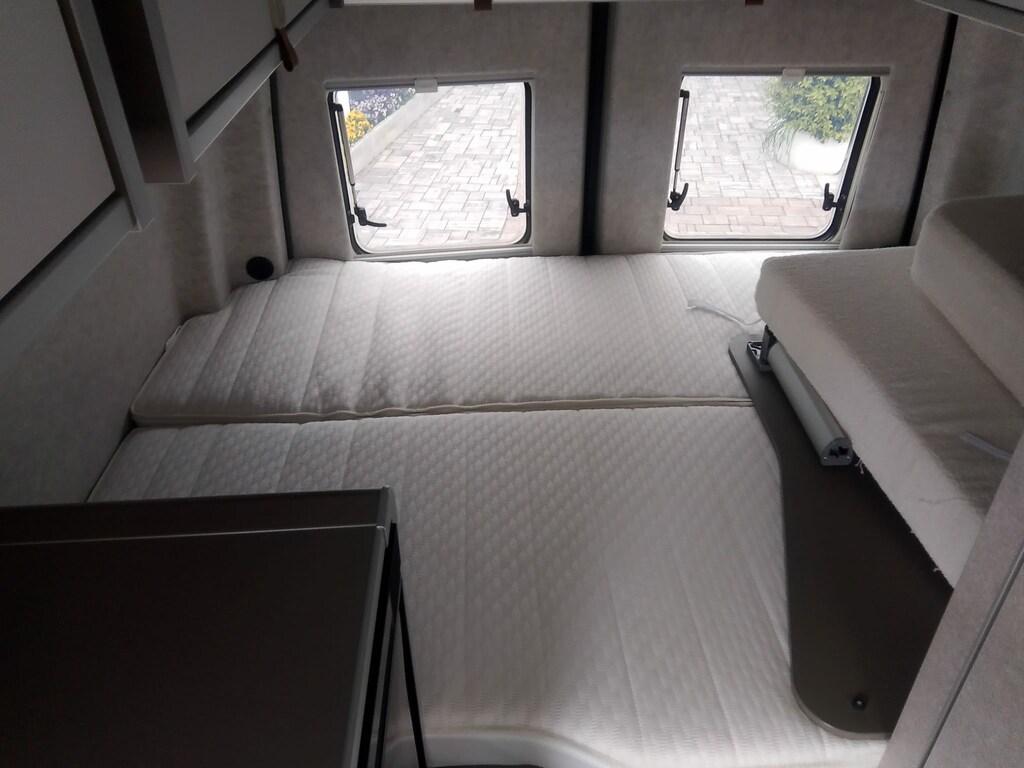Hymer Camper Van Grand Canyon S auto