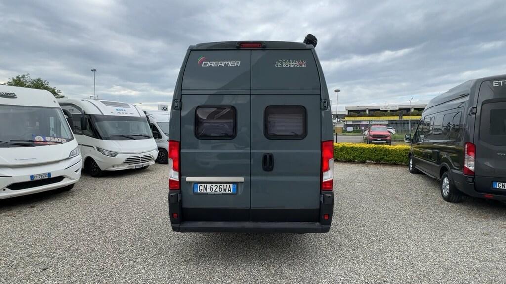 Select Family Van Auto