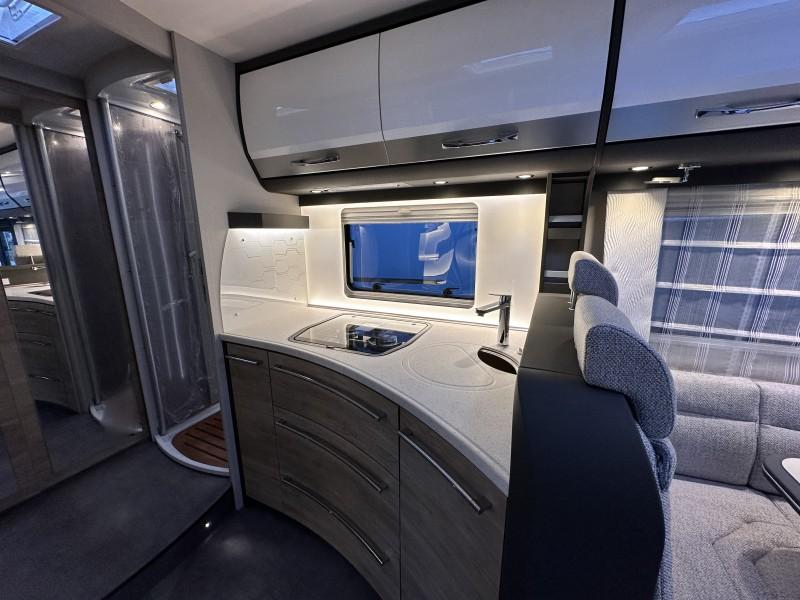 Globetrotter XL Motorhome Globetrotter XL I 7850-2 EB auto