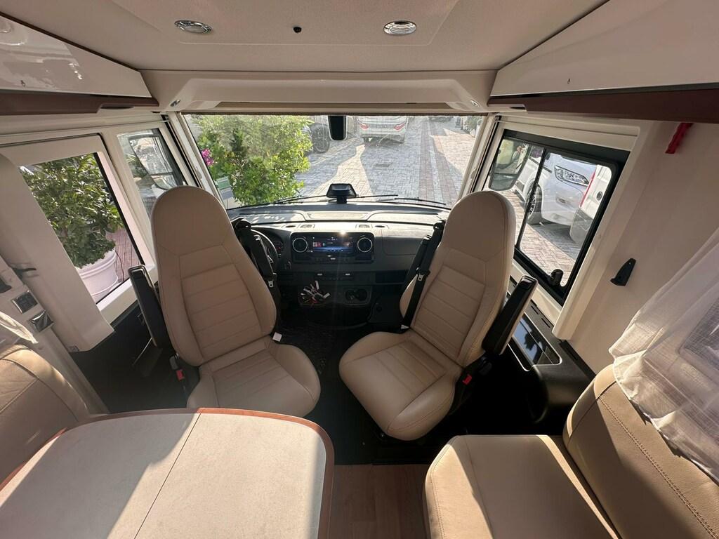 Distinction 2020 Distinction i66 auto