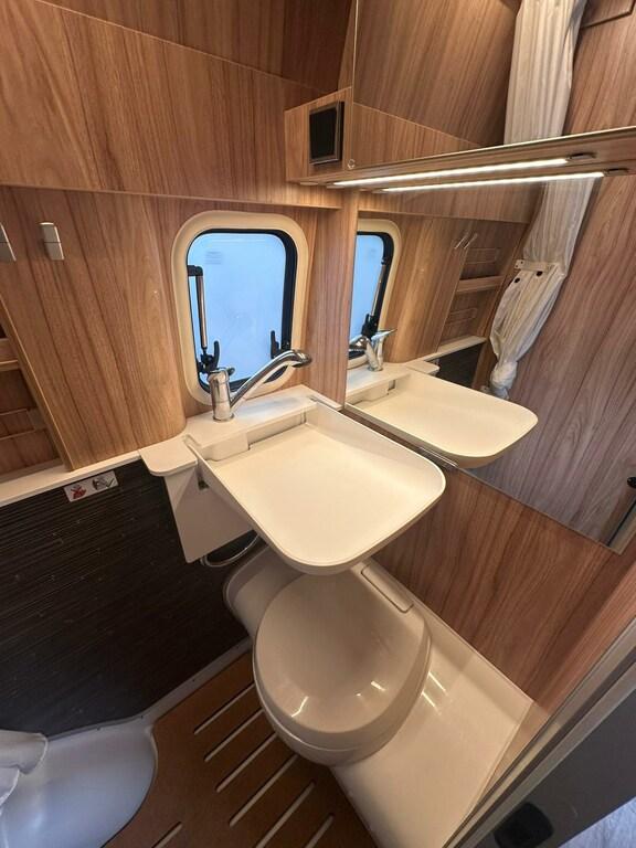 Hymer Camper Van Grand Canyon S auto HYMER GRAND CANYON S CAMBIO AUTOMATICO
