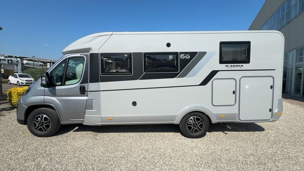 Compact DL 60Y auto