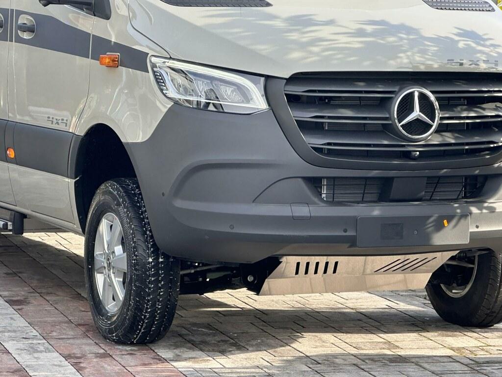 Hymer Camper Van 2020 Grand Canyon S 700 auto
