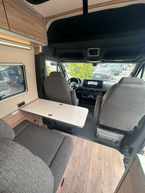 Hymer Camper Van Grand Canyon S auto HYMER GRAND CANYON S CAMBIO AUTOMATICO