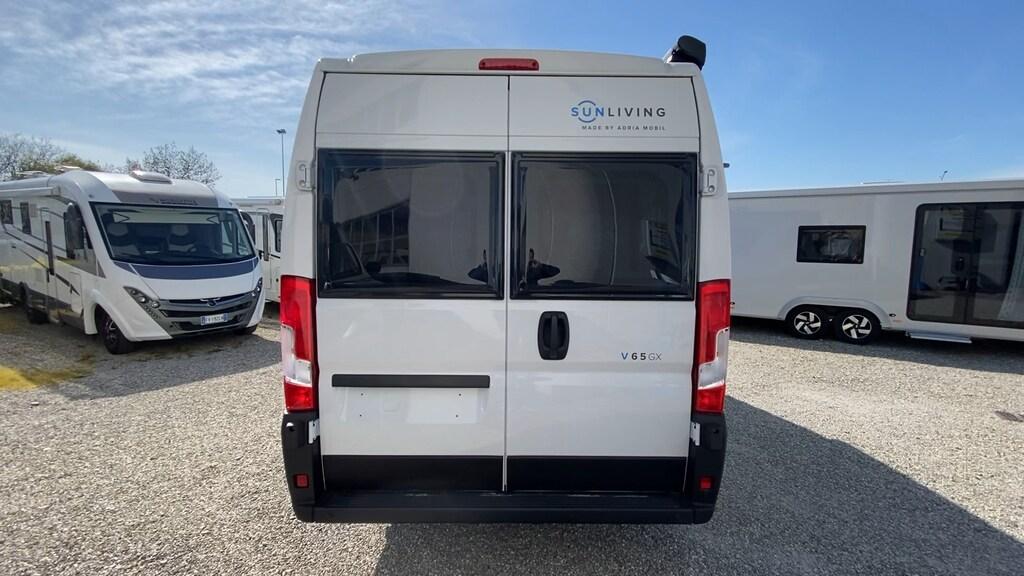 V 65 GX