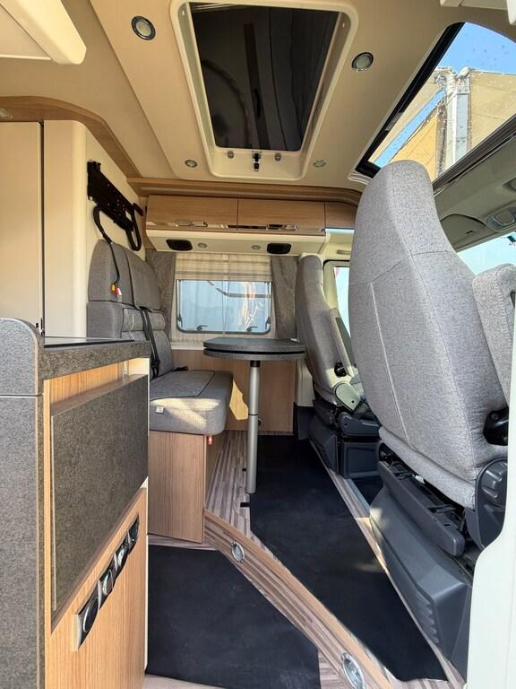 Van 640 LE Charming Comfort GT