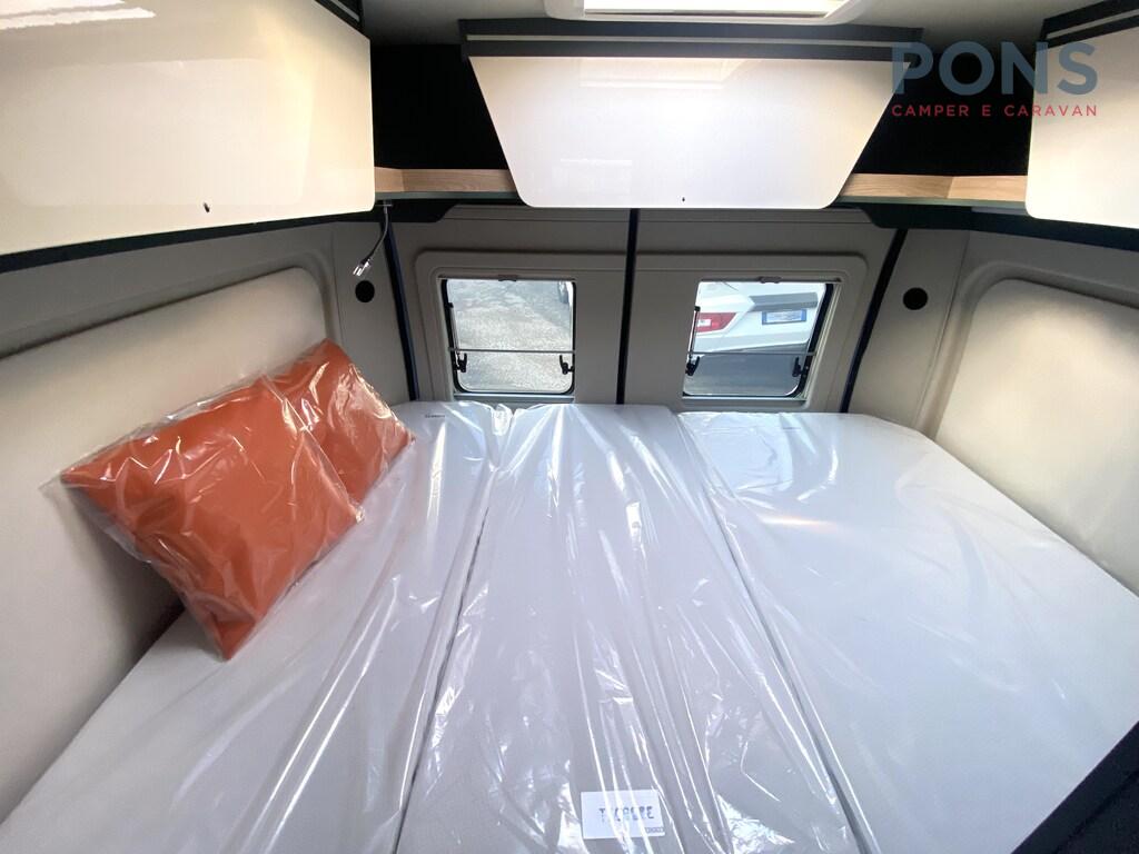 Kosmo Supremo Azzurro Capri Campervan