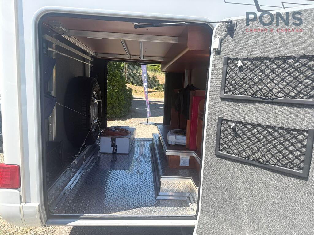 B 594 Motorhome