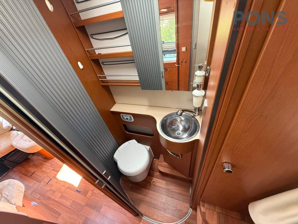 B 594 Motorhome